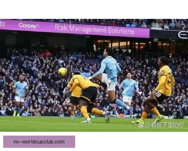 半年豪掷近二点五亿英镑的曼城能否终结本赛季四大皆空尴尬走向成败